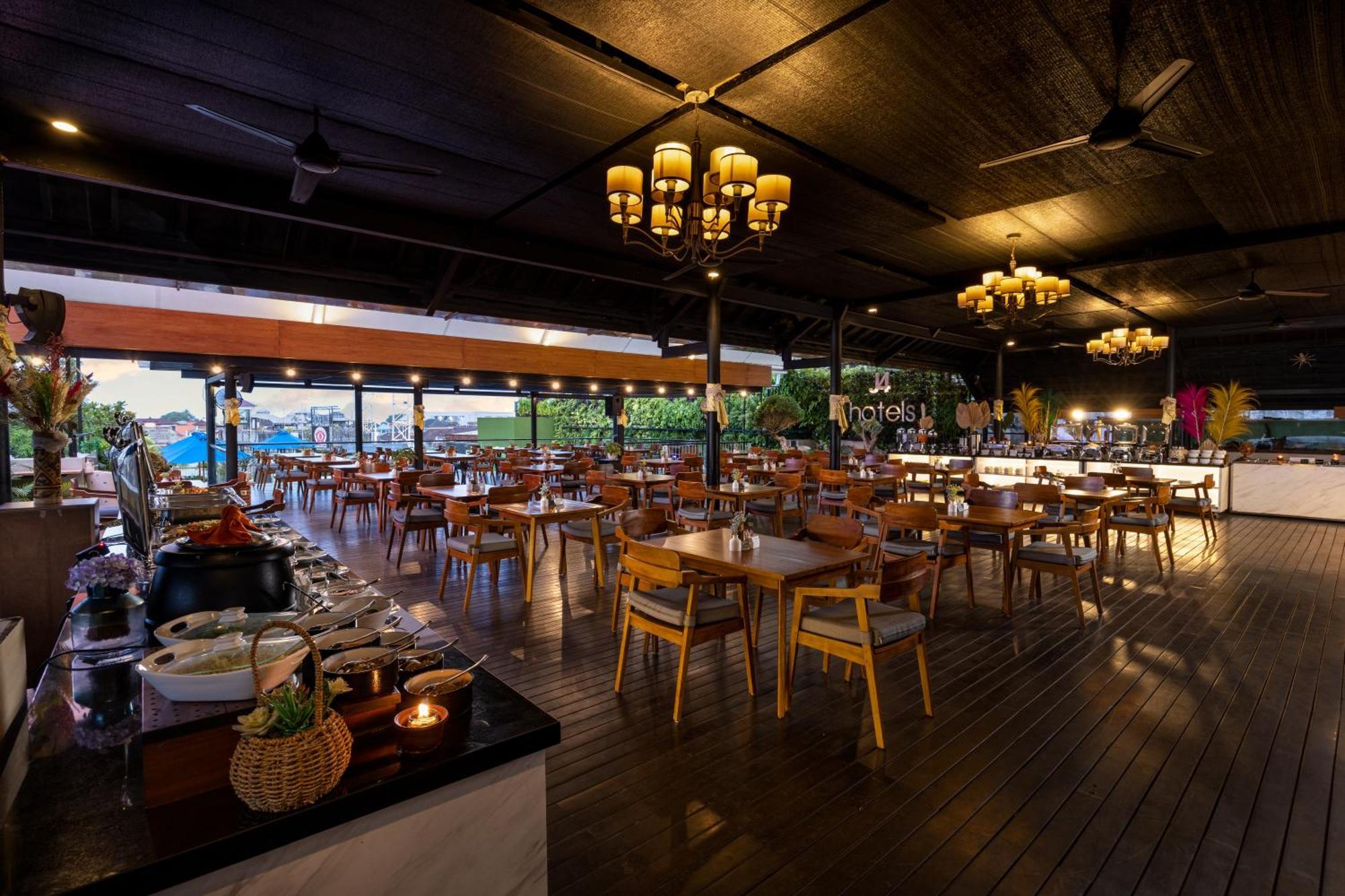 J4 Hotels Legian Εξωτερικό φωτογραφία