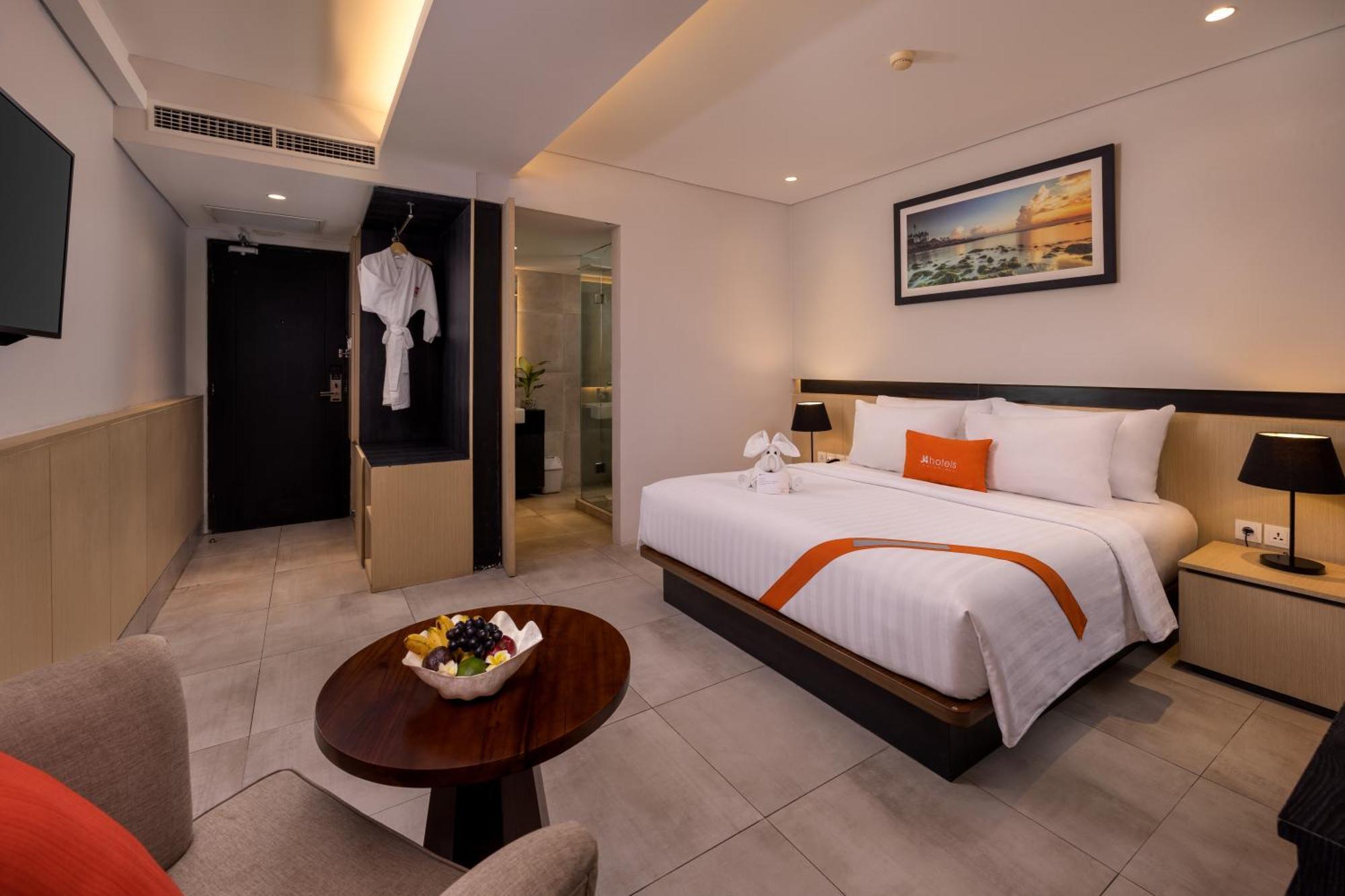 J4 Hotels Legian Εξωτερικό φωτογραφία